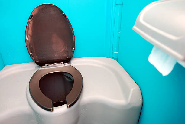 Portable Toilet Options We Offer in South Highpoint, FL